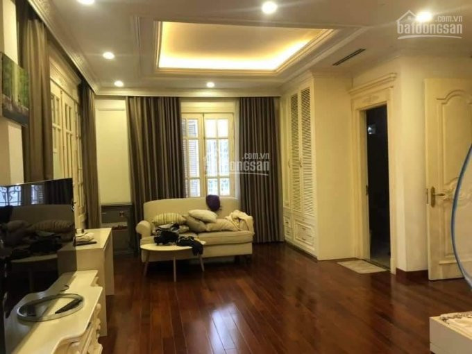 Chính Chủ Bán Nhanh Nhà Trần Quốc Hoàn 60m2,lô Góc ,khu Phân Lô,ô Tô Tránh, 7 Tầng Thang Máy, Giá 125 Tỷ 1