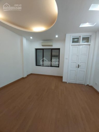 Chính Chủ Cần Bán Gấp Nhà Chùa Láng, đống đa, 40m2, 5t, Gần ô Tô, Ngõ Thông Kinh Doanh, Hơn 3 Tỷ 2