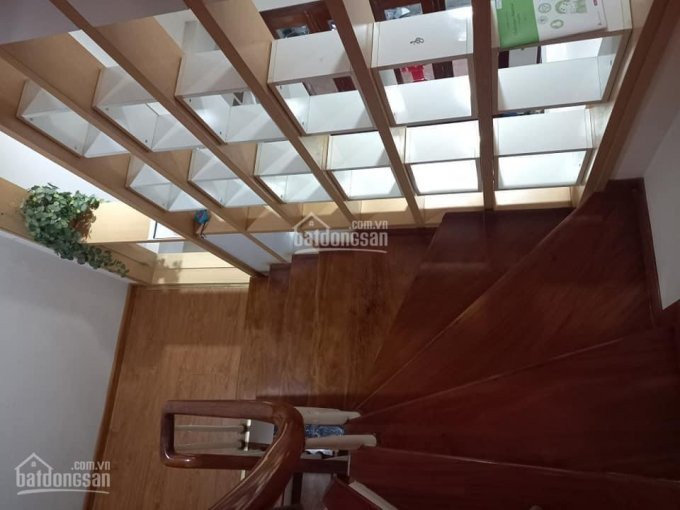 Nhà đẹp Sân đẹp! Phân Lô, Ngõ Nông, Thái Hà, ô Tô Cách 10m, 45m2, 5t, Nhỉnh 6 Tỷ 2