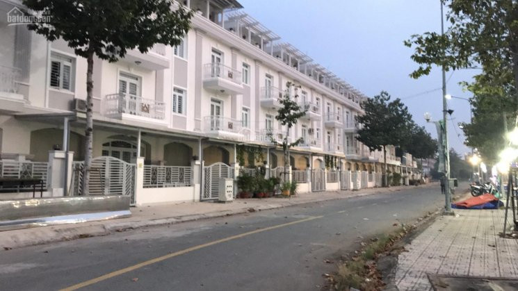 Nhà Phố-shophouse Ngay Trục đường 25m Với Giá Cực Tốt- Ngân Hàng ân Hạn Gốc Lãi 12 Tháng- 1t+2l+st 1