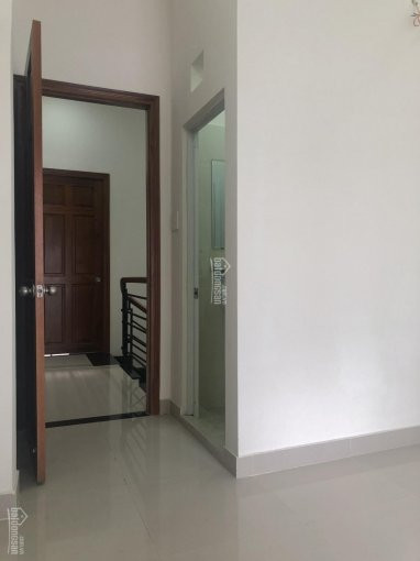 Nhà Trệt + 1 Lầu, 35 X 17m, đường Lương Thế Vinh, Quận Tân Phú đẹp ở Liền 3