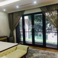 Biệt Thự Lô Góc Hoàng Cầu 70m2 Mt 7m Giá 126 Tỷ, Bàn Cờ, Ngõ 3 Oto Tránh