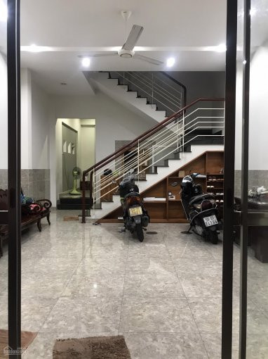 Chính Chủ Bán Nhà Quận 10 đường Tô Hiến Thành Hẻm 133/ Ngay Big C Miền đông Lh: 0902704586 Khải 2