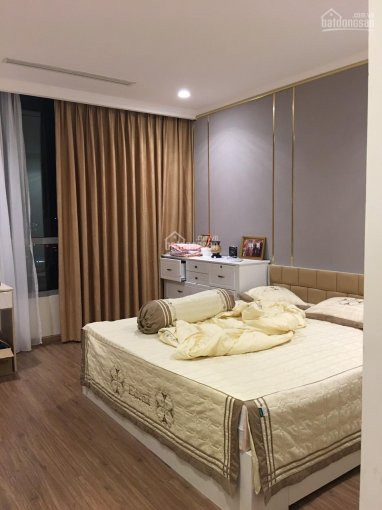 Chính Chủ Bán Nhanh Gấp Căn Hộ Vinhomes Central Park Tòa C1 Diện Tích 110m2 3pn - 2wc Giá 10 Tỷ Bao Thuế Phí 2