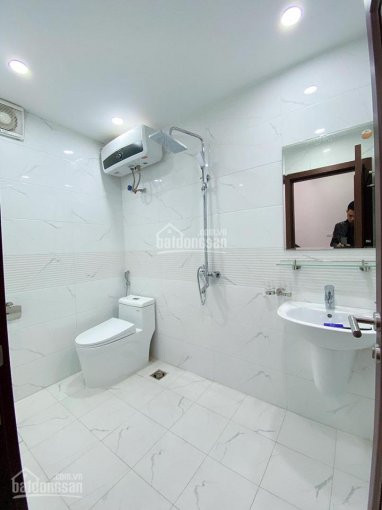 Chính Chủ Bán Nhanh Nhà 30m2x4,5 Tầng Cạnh Trường Tiểu Học Cự Khối Ngõ 2,5m Oto đỗ Cửa Giá 1,75 Tỷ 6