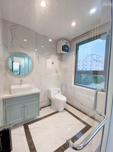 Chính Chủ Bán Nhanh Nhà Ngã Tư Sài đồng 33m2, Xây 6 Tầng, ô Tô đỗ Cửa Cách đường ô Tô Tránh Nhau 10m 7