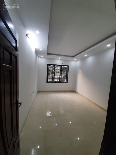 Chính Chủ Bán Nhanh Nhà Thượng Thanh 30m2 (35m2) Xây Mới 5 Tầng 3pn Ngõ 2,5m ô Tô đậu Cách 10m Giá Nhỉnh 2 Tỷ 4