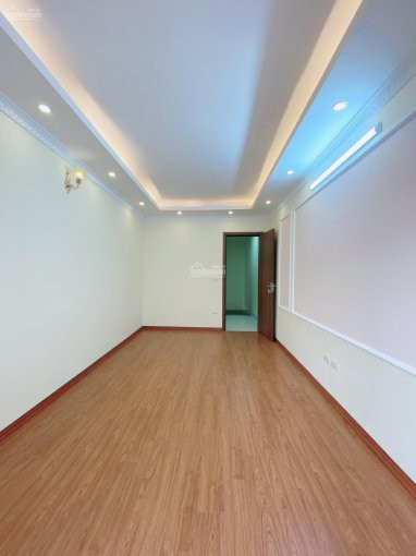 Chính Chủ Bán Nhanh Nhà Tư đình, Long Biên 30m2, Xây 4 Tầng ô Tô đỗ Cửa Cách 20m Ra Ngõ ô Tô Tránh Nhau 7