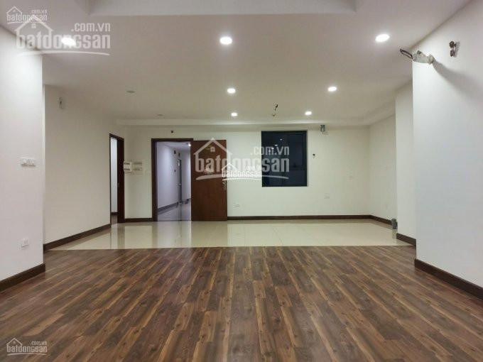 Chính Chủ Cần Bán Gấp Chung Cư ở Goldmark City, Tầng 9, Dt: 139m2, Giá 297tr/m2 Lh: 0976442798 1