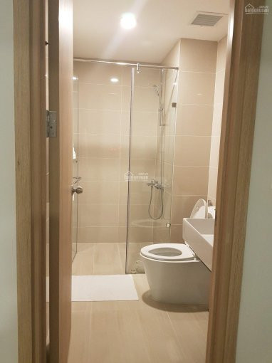 Chính Chủ Cho Thuê 2pn - 2wc - 75m2 - Full Nt - Ban Công Rộng Tại Botanica Premier 6