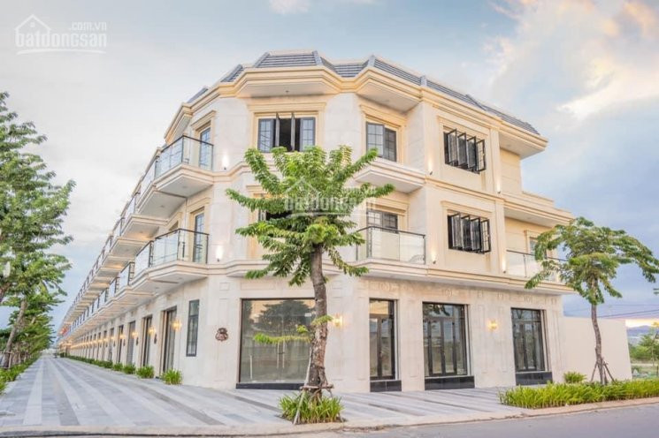 Siêu Hot, Chính Chủ Bán Shophouse Lakeside 3,5 Tầng Giá Chỉ 425tỷ/269m2, đường 33m Lh: 0905957635 4