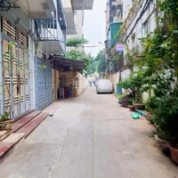 Chính Chủ Bán Nhanh Nhà Hào Nam, ôtô đỗ Cổng, 2 Thoáng Vĩnh Viễn, 40m2, 5t, Nhà đẹp ở Ngay