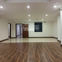 Chính Chủ Cần Bán Gấp Chung Cư ở Goldmark City, Tầng 9, Dt: 139m2, Giá 297tr/m2 Lh: 0976442798