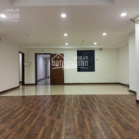 Chính Chủ Cần Bán Gấp Chung Cư ở Goldmark City, Tầng 9, Dt: 139m2, Giá 297tr/m2 Lh: 0976442798