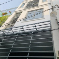 Nhà 3 Tầng, Diện Tích đất 50m2, Ngang 4m Dài 125m, Giá Tốt 0937539888