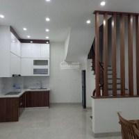 Nhà đẹp, Gián Rẻ, Sđcc 38m2 Nguyễn Văn Cừ, Long Biên, Hn