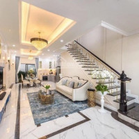 Song Lập Lucasta Villa 175m2, Full Nội Thất Cao Cấp Giá Bán Nhanh 1699/tỷ, Có Hồ Cá Koi 500tr