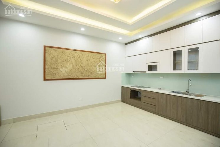 Bán Nhà Tây Hồ  - 7 Tầng Thang Máy -  Kd Homestay Tuyệt Với Dt 50m2, Mt 8m Giá Chỉ 68 Tỷ 5