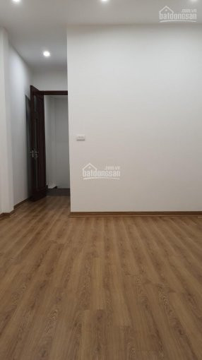 Cc Cần Bán Căn Góc Nhà 31m X 5t Ngõ 85 Bát Khối, Tư đình, Ngõ Thông Các Ngả, ô Tô đỗ Cửa 26 Tỷ 6