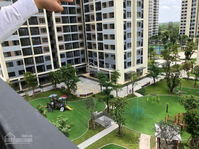 Chính Chủ Bán Gấp Căn 2pn + , Vinhomes Grand Park Quận 9, S106 - 2805 Giá 25 Tỷ (bao Hết) 1