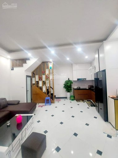 Chính Chủ Bán Nhanh Nhà Nguyễn Trãi 45m2, 5 Tầng, Mt 45m, Tặng Toàn Bộ Nội Thất, Hàng Xóm Royal City, Chỉ 3,4 Tỷ 3