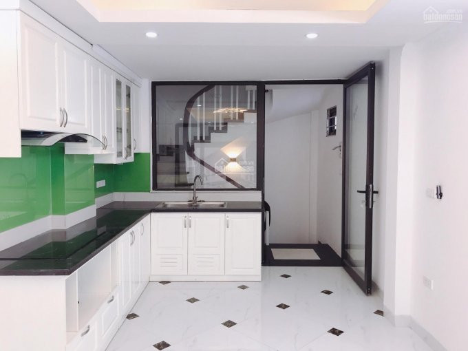 Chính Chủ Bán Nhanh Nhà Tại Khu Phân - Hàm Nghi - Sát Vinhomes Gadernia Nhà 36m2 X 6 Tầng ô Tô đỗ Cửa 2