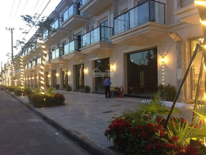 Chính Chủ Cần Bán Shophouse Lakeside, đương 15m, Giá đầu Tư 1