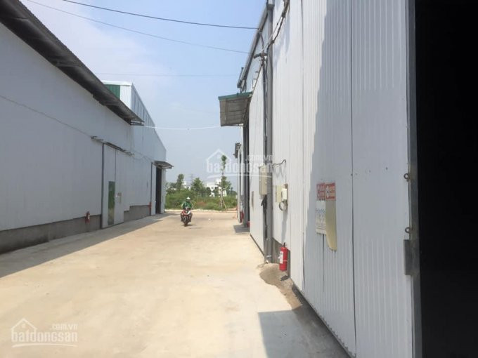 Chính Chủ Cho Thuê Gấp Kho 500m - 1000m - 1500m ở Gần Ngã Tư Vạn Phúc Tố Hữu Xe Container Vào được 1