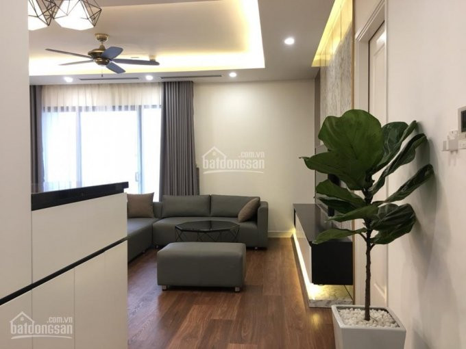 Chính Chủ Cho Thuê Nhanh Chung Cư Royal City Diện Tích 120m2, 3pn, Nội Thất đẹp Giá 18 Triệu/th Lh: 0916 24 26 28 3