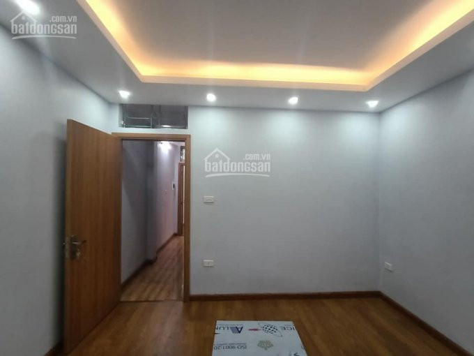 Cực Hiếm, Nhà đẹp, 5 Tầng, 41 M2, ô Tô đỗ Cửa, Phố Nam Dư - Hoàng Mai 2