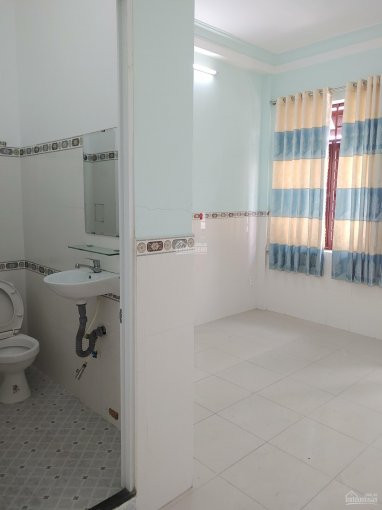 Nhà 1 Trệt 2 Lầu, 7 Phòng Ngủ, 8vs Phù Hợp Cho đại Gia đình Hoặc Kinh Doanh, Linh đông Thủ đức 2