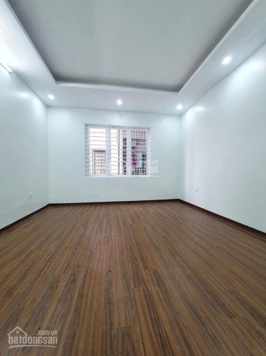 Nhà đẹp đón Tết, 42m2, 5 Tầng, Lĩnh Nam - Hoàng Mai, 2,9 Tỷ 2