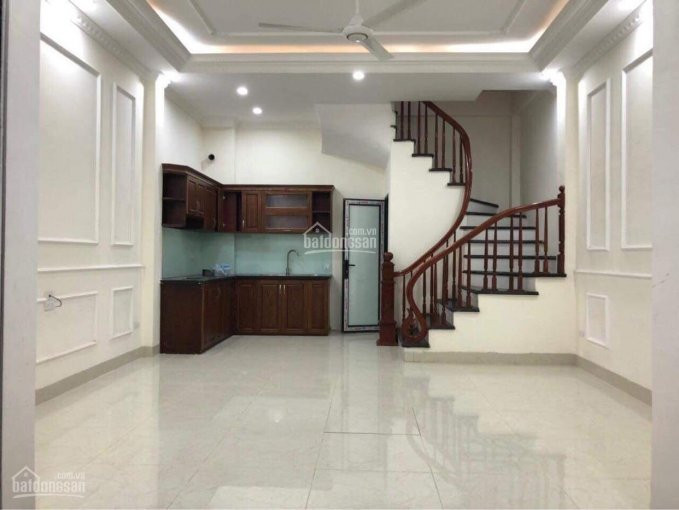 Nhà đẹp Phố đàm Quang Trung, 4,5 Tầng,ô Tô đõ Cửa,dt:34,8m2 ,giá:2,6 Tỷ -3,1 Tỷ(có Thương Lượng) 2