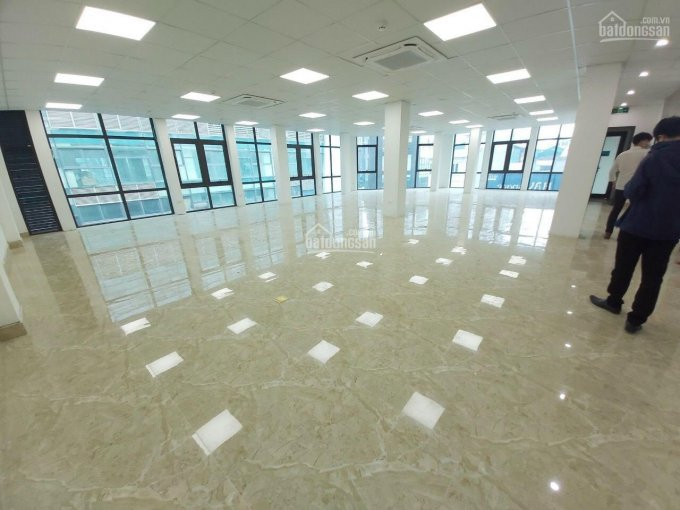 Sàn Văn Phòng 70m2 - 160m2 Ngay Ngã Tư Sở, Giá Chỉ Từ 11 Triệu/th Lh: 0971 060 137 1