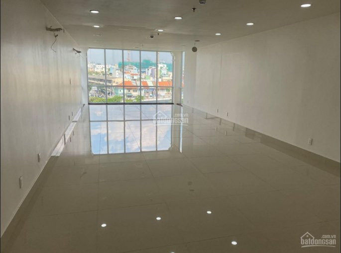 Văn Phòng Cho Thuê Mt View Sông đbến Vân đồn Quận 4 70m2 Lh : 0937871438 Mr đăng 6