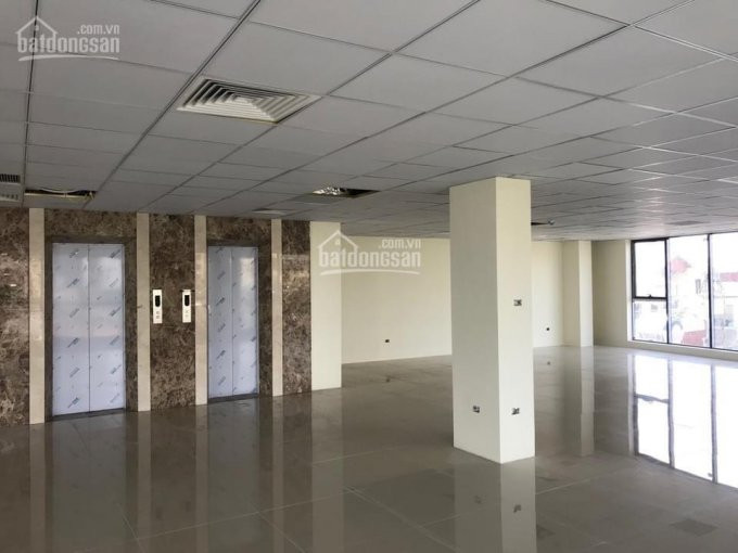 Văn Phòng Ngã Tư Sở 80m2 View Kính Thoáng, Giá Cho Thuê Chỉ 18 Triệu/tháng 2