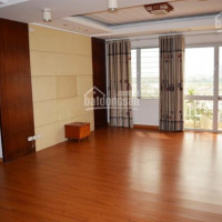 Chính Chủ Bán Nhanh Căn Hộ Tòa G3 Ciputra View Hồ, 4 Phòng Ngủ 149m2, Lh Ms Hiền 0984887688