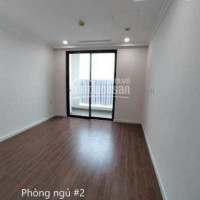 Chính Chủ Cần Bán Gấp Căn 3pn Hoa Hậu, View Sông Hồng, 0356622816 (giá Cắt Lỗ)