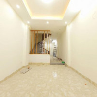 Nhà đẹp - Ngõ To - 42m2 - 5 Tầng - Lĩnh Nam Qhoàng Mai, 3,25 Tỷ