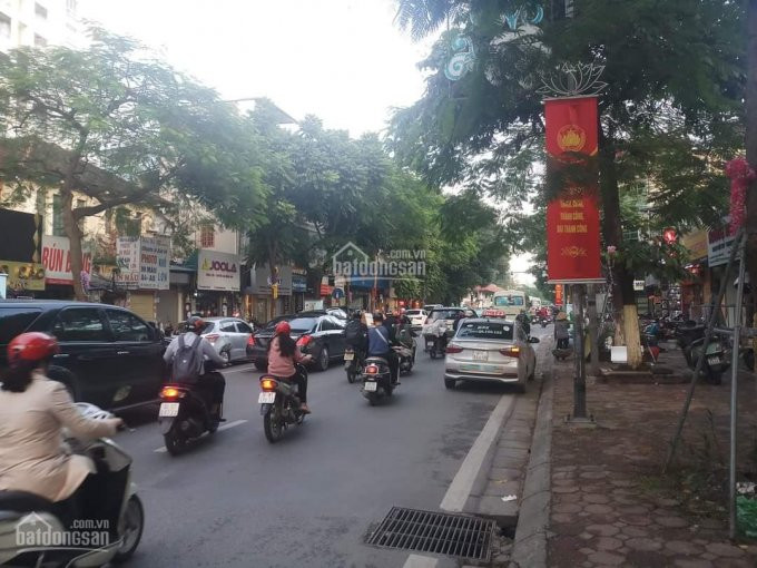 Bán Nhà Chính Chủ Mặt Phố Nguyễn Thái Học 250m 1