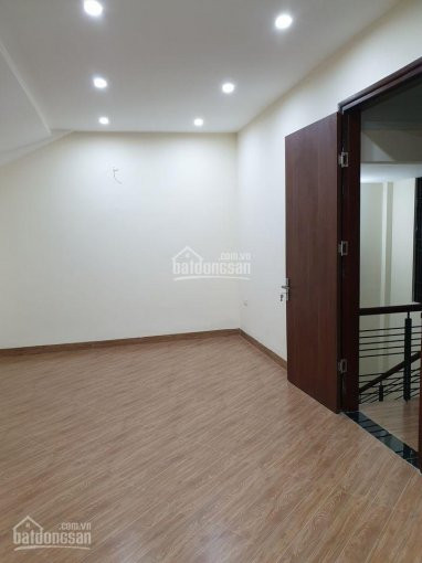 Bán Nhà Nguyễn Khang Cầu Giấy 60m2- 5 Tầng  Mt 5m  Giá 6,5 Tỷ Ngõ Rộng, Gần Phố, Biệt Thự 6