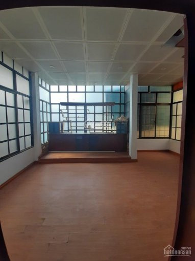 Chính Chủ Bán Nhanh Nhà đường Yên Hoa,tây Hồ,dt 50m2, Nhà 4 Tầng,mặt Tiền 7,6m, Giá 6 Tỷ,view Hồ Tây 3