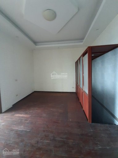 Chính Chủ Bán Nhanh Nhà đường Yên Hoa,tây Hồ,dt 50m2, Nhà 4 Tầng,mặt Tiền 7,6m, Giá 6 Tỷ,view Hồ Tây 7