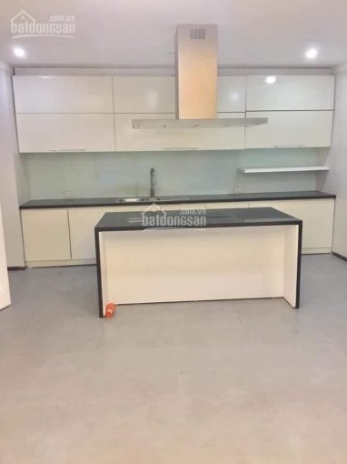 Chính Chủ Bán Nhanh Nhà Mặt Phố Yên Hoa, 100m2 Xây 7,5 Tầng, Mặt Tiền 7m Full Tiện ích 4