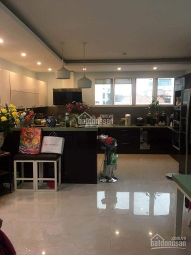 Chính Chủ Bán Nhanh Nhà Phân Lô Hoàng Cầu - đống đa - 6 Tầng Thang Máy - Kinh Doanh Văn Phòng đỉnh, 196 Tỷ 2