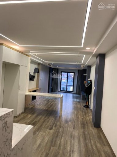 Chính Chủ Bán Nhanh Nhà Phố Nguyễn Chí Thanh, đống đa,40m2, 4m Mặt Tiền, Phân Lô ô Tô, Kinh Doanh Sầm Uất 1