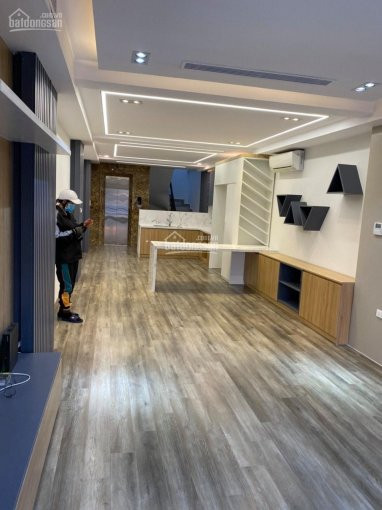 Chính Chủ Bán Nhanh Nhà Phố Nguyễn Chí Thanh, đống đa,40m2, 4m Mặt Tiền, Phân Lô ô Tô, Kinh Doanh Sầm Uất 2