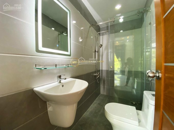 Chính Chủ Bán Nhanh Nhà Vip Mới 100% View Rạch Kdc Phú Mỹ, Quận 7, Dtsd 270m2 1 Trệt 2 Lầu Sân Thượng 6pn Giá 10tỷ5 6