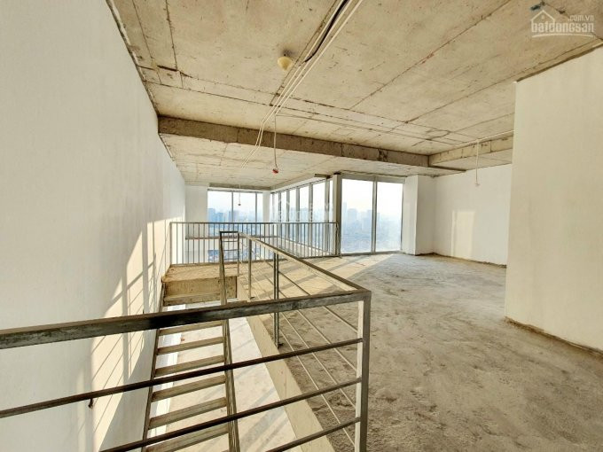 Chính Chủ Bán Nhanh Siêu Phẩm Penthouse Watermark Dt 300m2 - View Hồ Tây - Giá 2x Tỷ 6