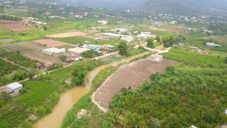 Chính Chủ Cần Bán Lô đất Ngay Chợ Thăng Long,lên đà Lạt 23 Km,mặt Suối Camly, Có 200 đất Xd,lh 0975174792 2